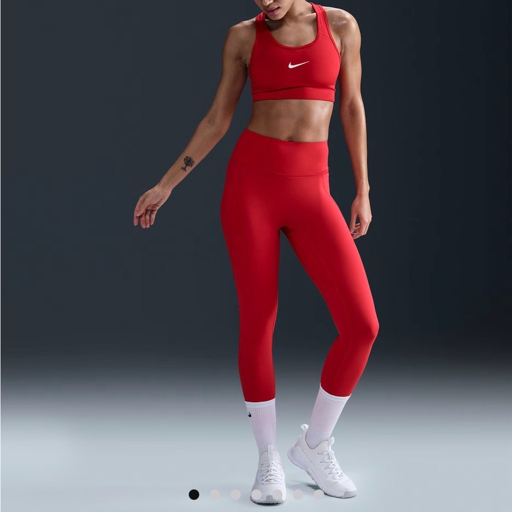 Nike Red Universa Legging